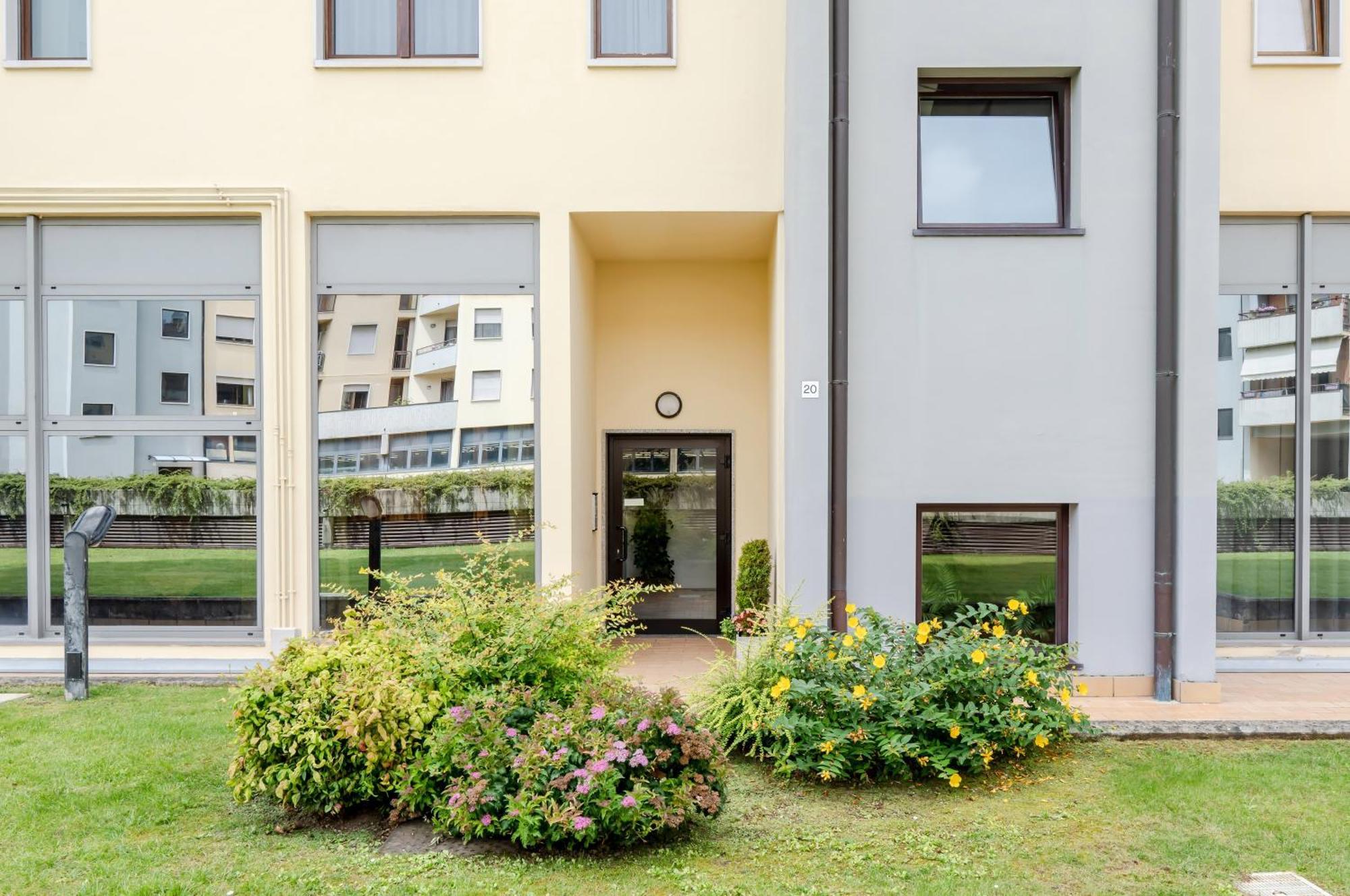 Cozy Apartament Near Fiera Di Verona! Exterior photo