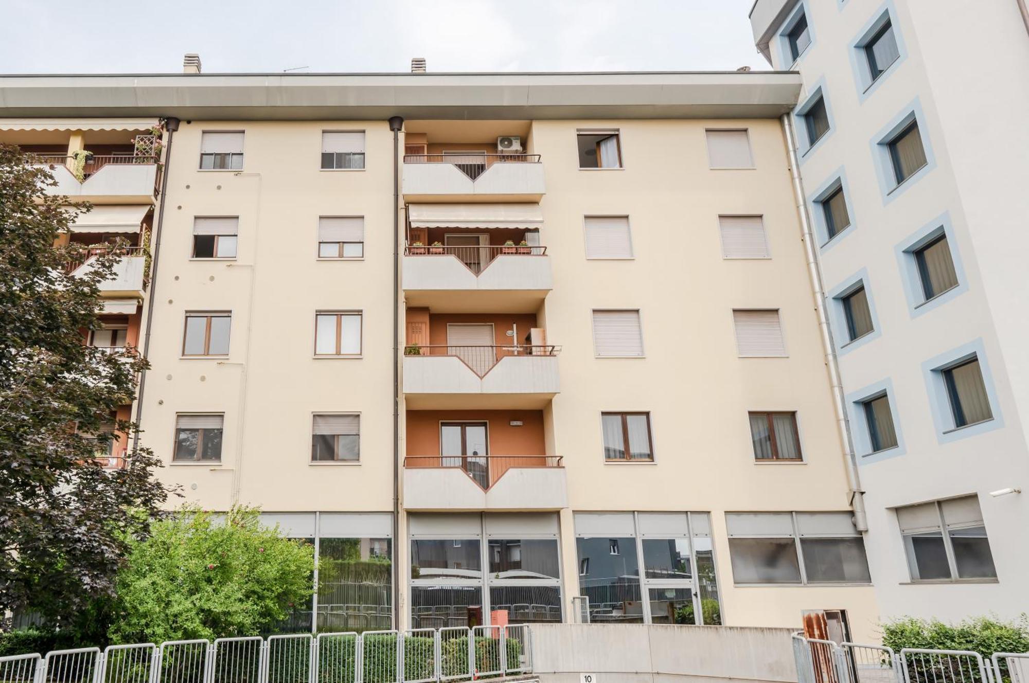 Cozy Apartament Near Fiera Di Verona! Exterior photo